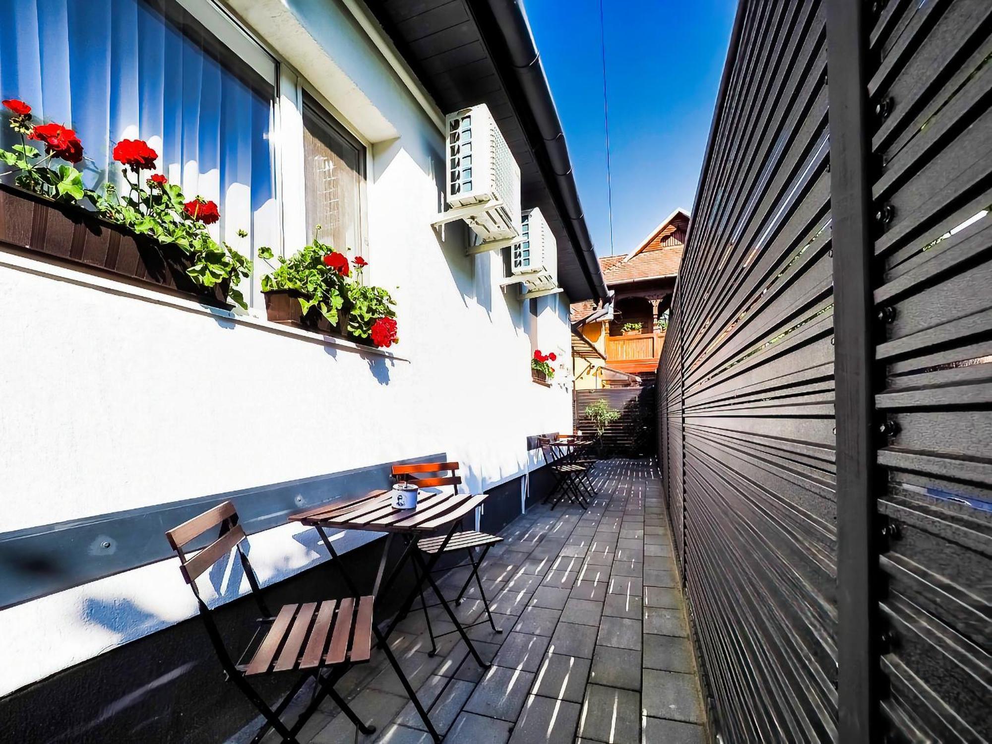 Ben Apartments Central Urban Escape Sibiu Exterior foto